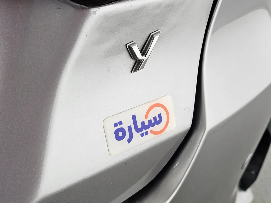 تويوتا يارس Y 2023 