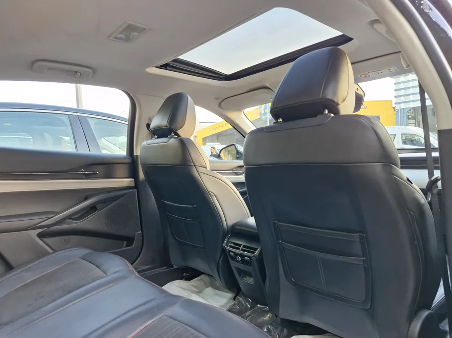 2023 Ford Taurus Trend 