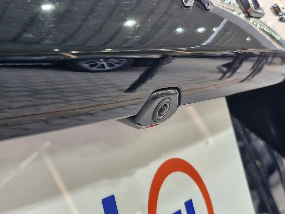 2023 Ford Taurus Trend 