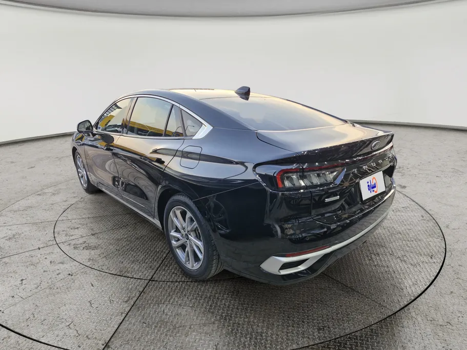 2023 Ford Taurus Trend 