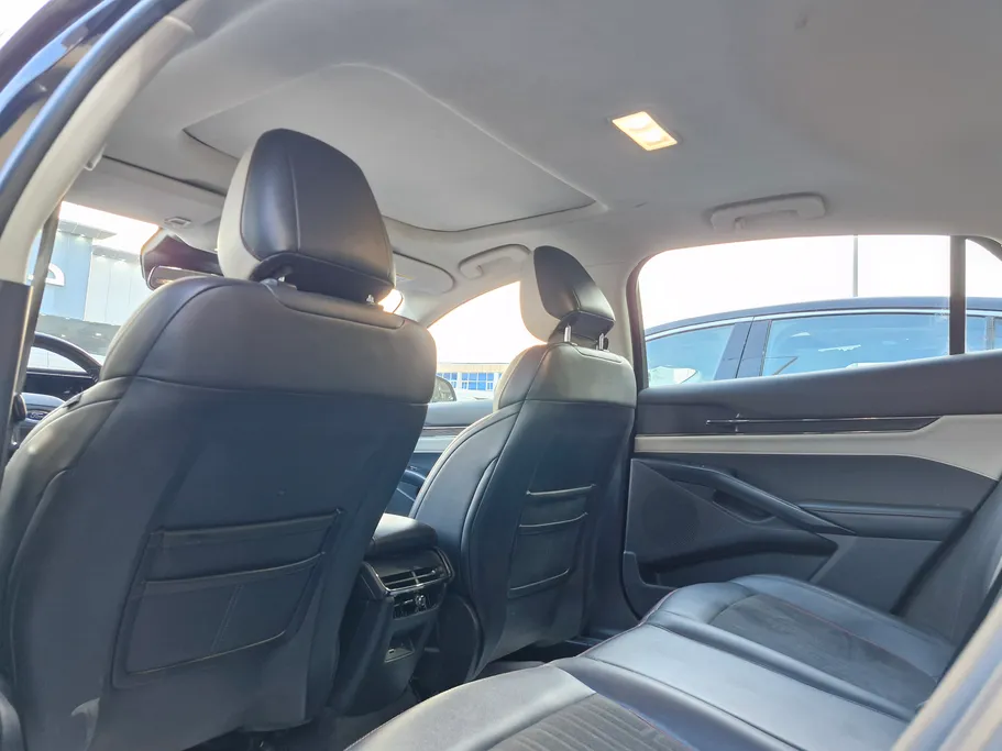 2023 Ford Taurus Trend 