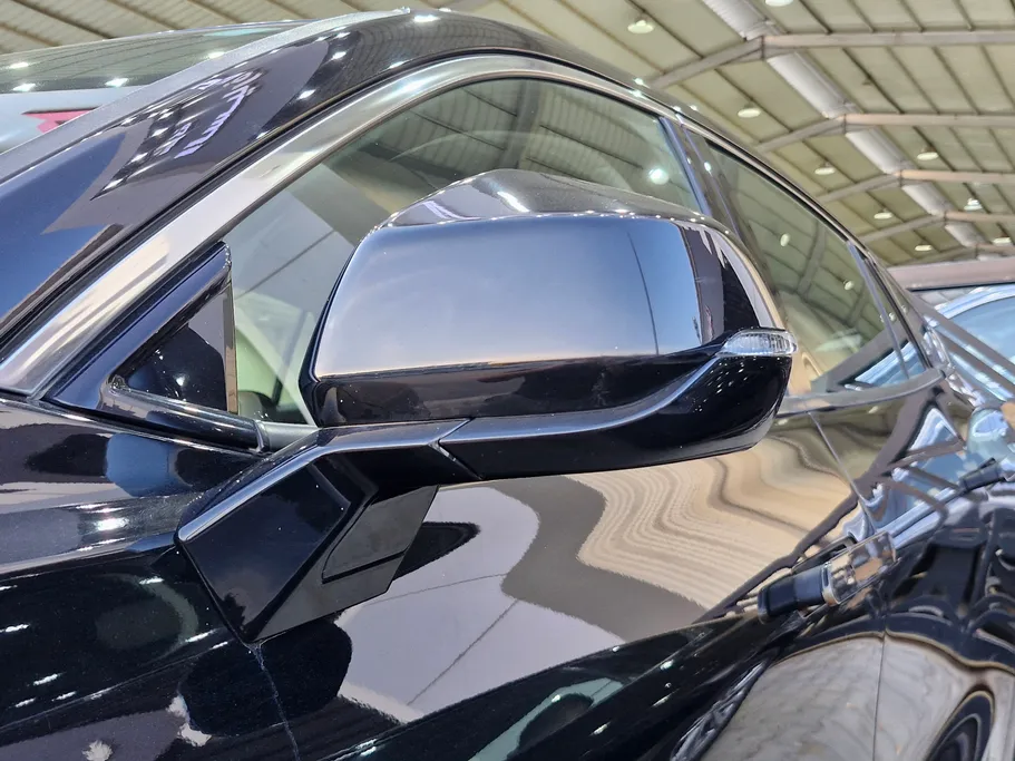 2023 Ford Taurus Trend 