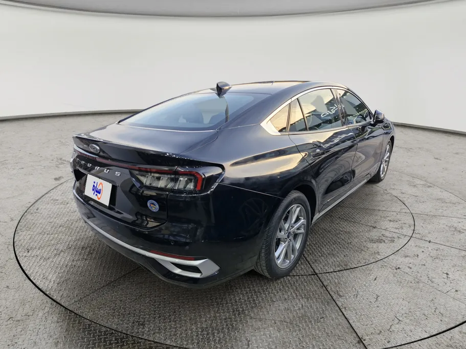 2023 Ford Taurus Trend 