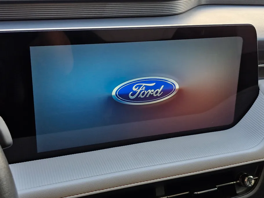 2023 Ford Taurus Trend 