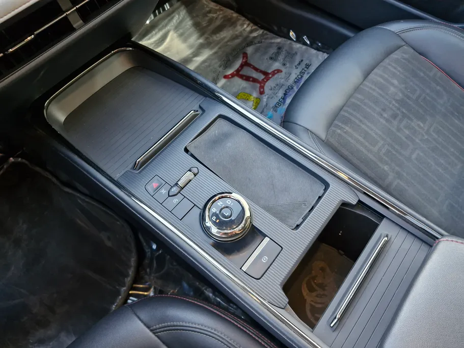 2023 Ford Taurus Trend 