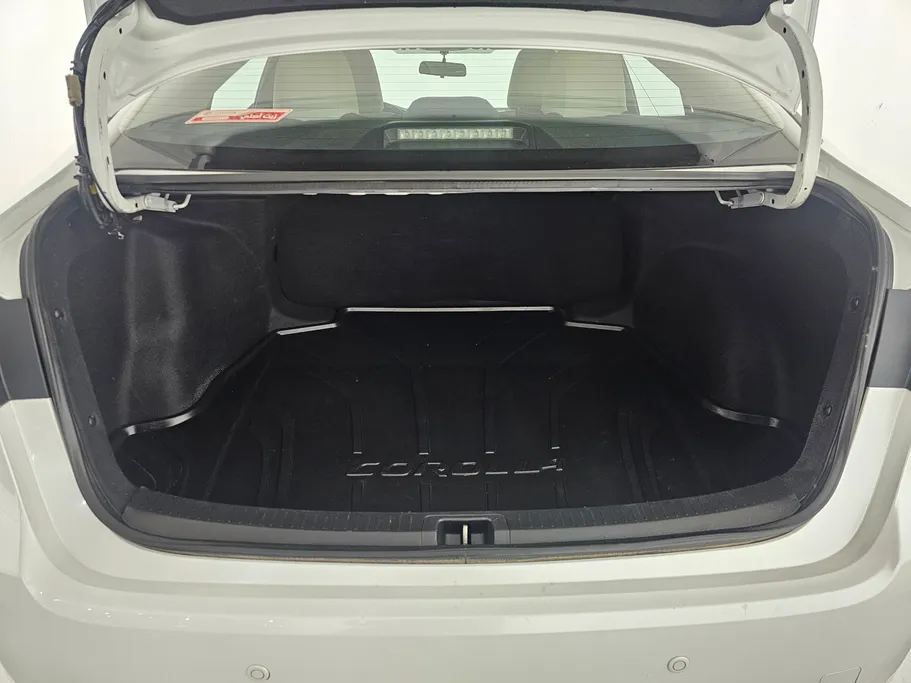 تويوتا كورولا XLI 2023 