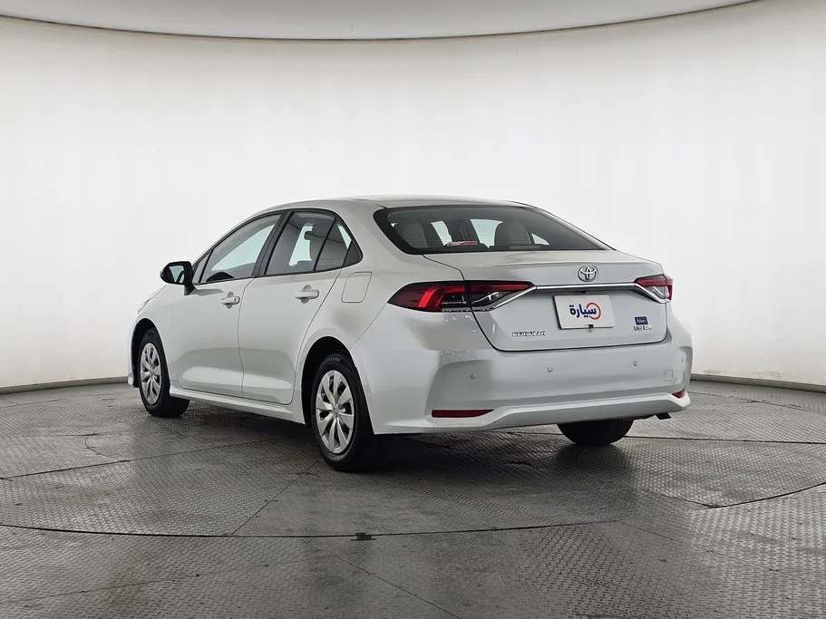 تويوتا كورولا XLI 2023 