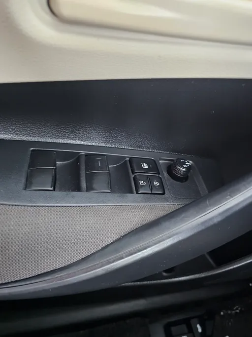 تويوتا كورولا XLI 2023 