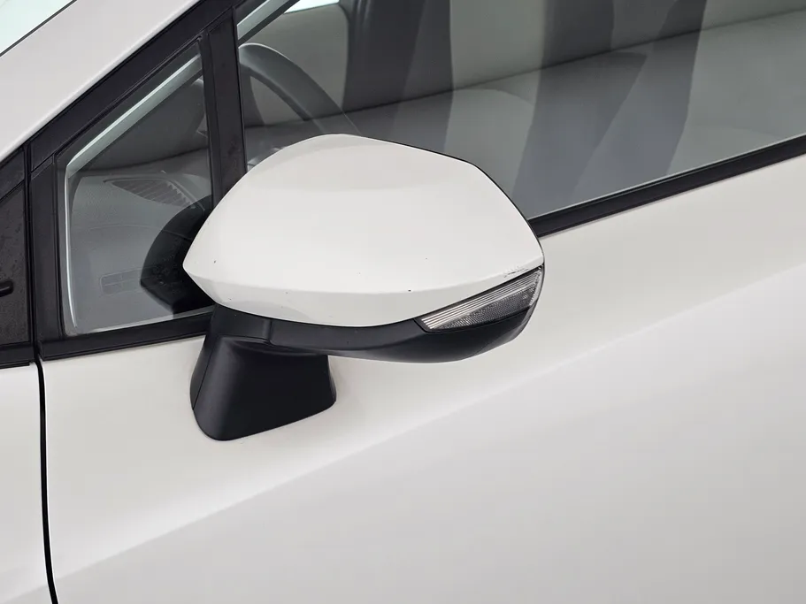 تويوتا كورولا XLI 2023 