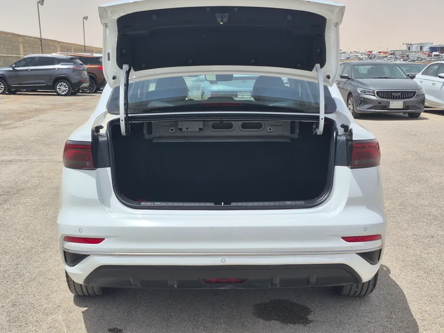 2024 Geely Emgrand GF 