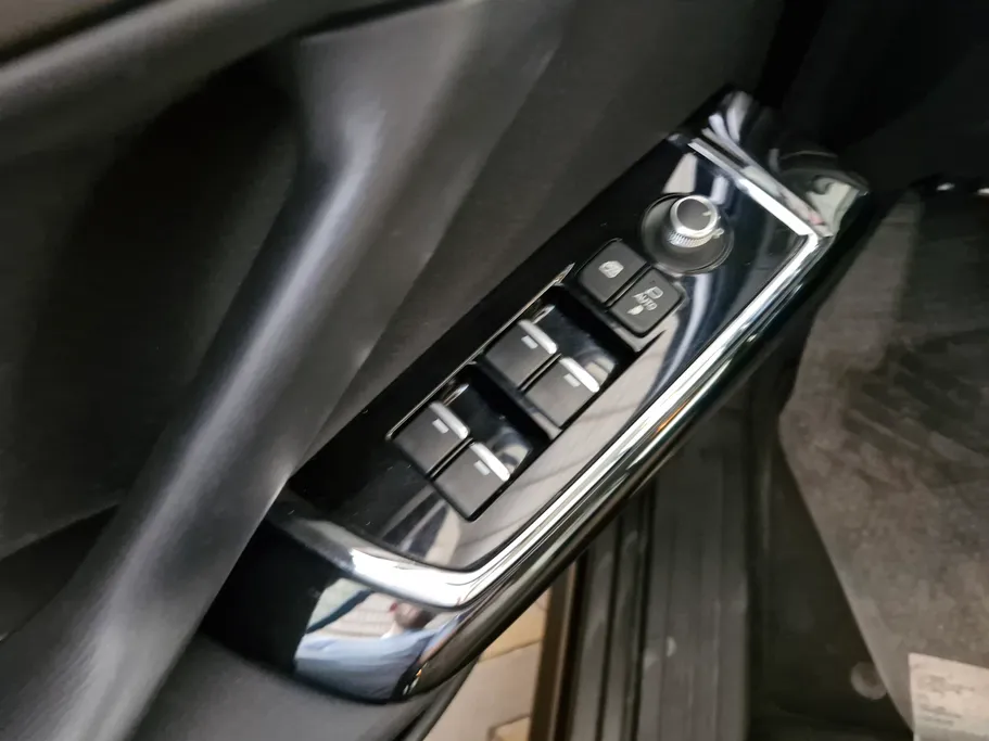 مازدا سى اكس 9 Skyactiv G 2022 