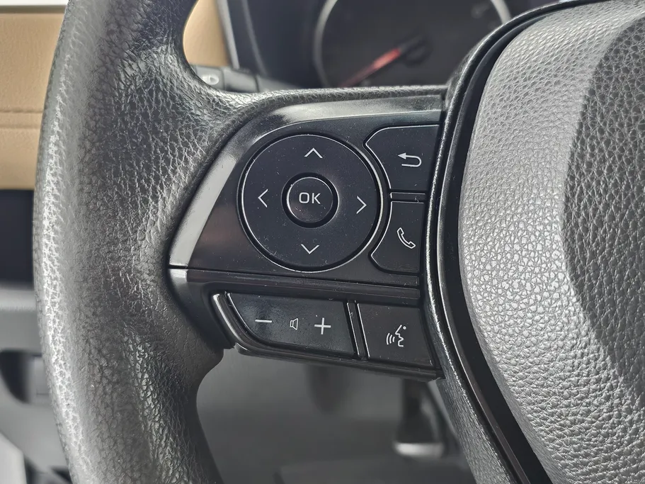 تويوتا راف فور LE 2022 