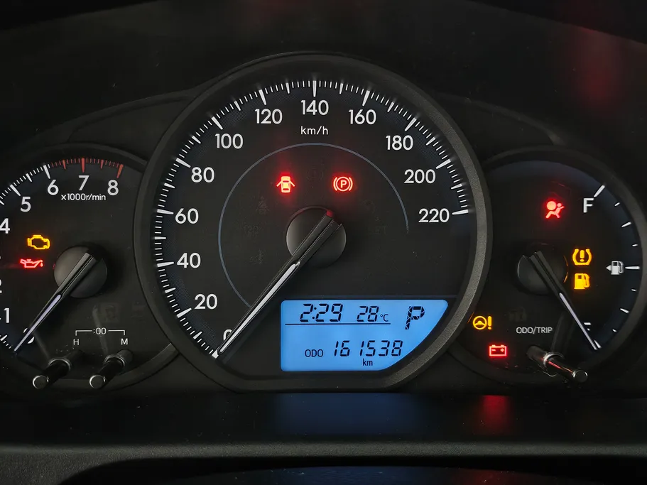 2022 Toyota Yaris  Y 