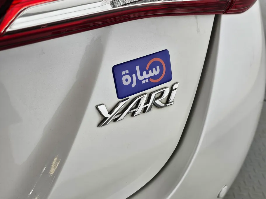 2022 Toyota Yaris  Y 