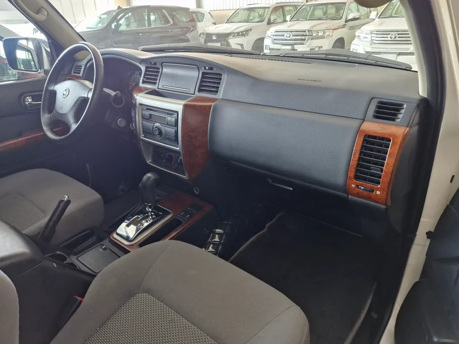 2019 Nissan Patrol Safari 