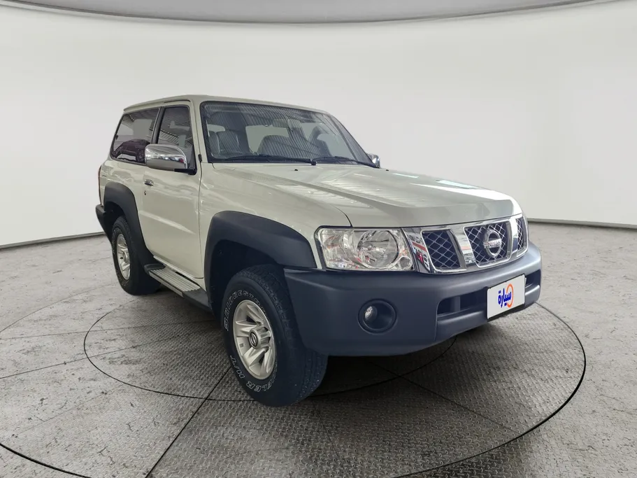 2023 Nissan Patrol GL 