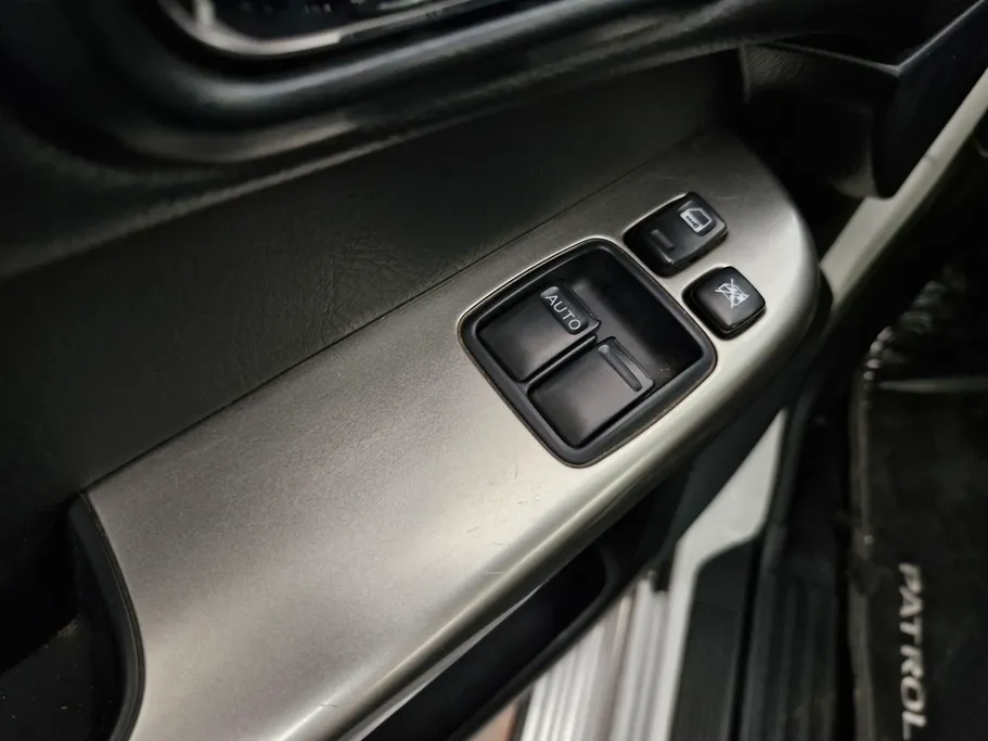 2023 Nissan Patrol GL 