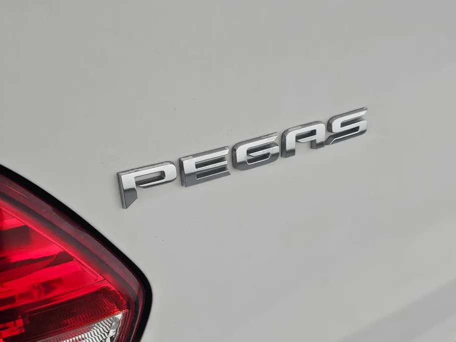 2021 Kia Pegas LX 