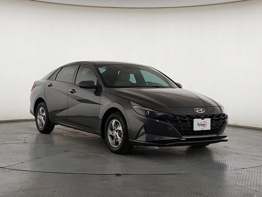2022 Hyundai Elantra Smart 