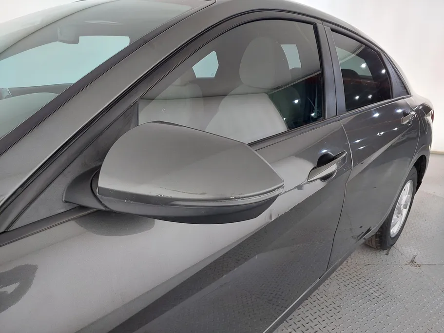 2022 Hyundai Elantra Smart 