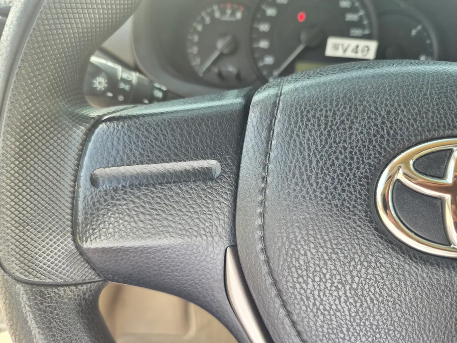 2022 Toyota Yaris  Y 