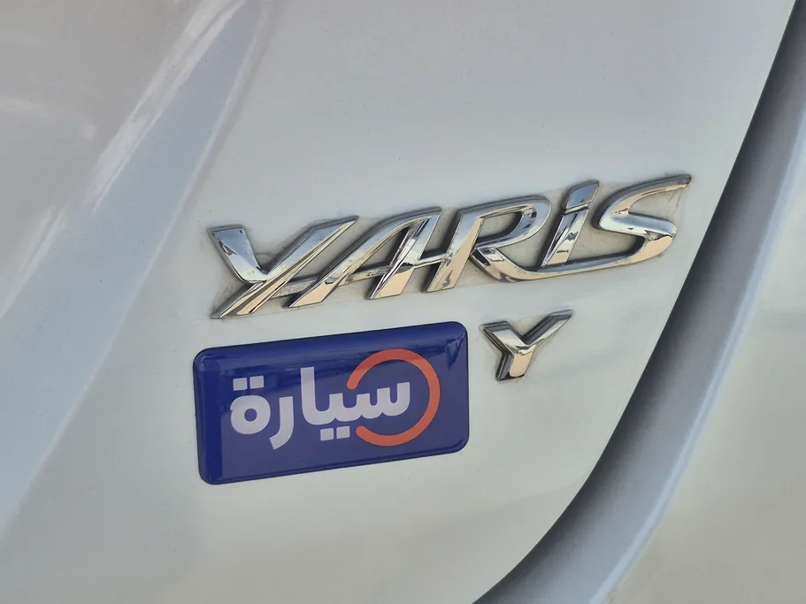 2022 Toyota Yaris  Y 