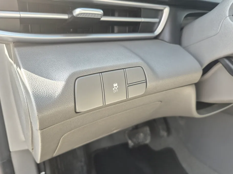 2024 Hyundai Elantra Fleet 