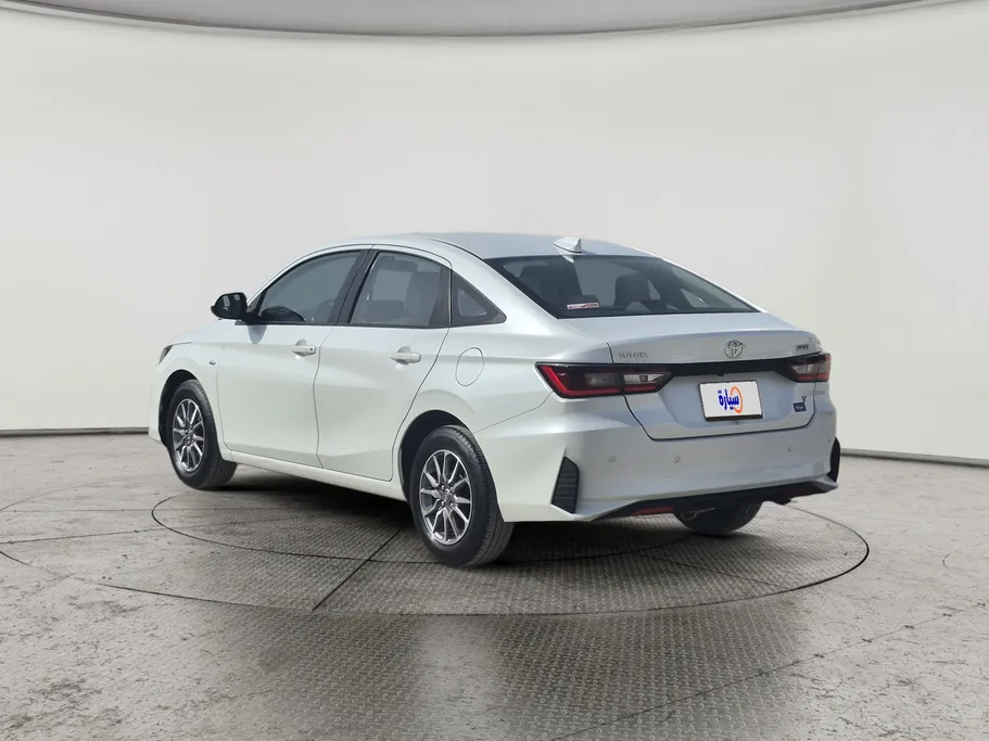 2024 تويوتا Yaris  Y 