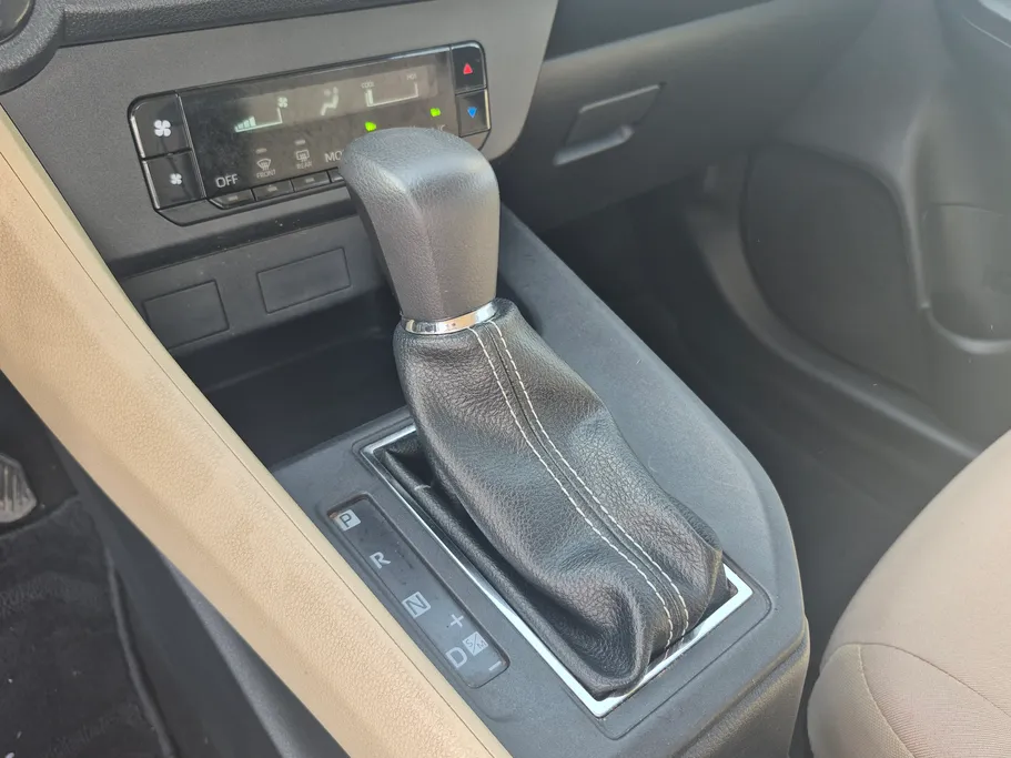 2024 تويوتا Yaris  Y 