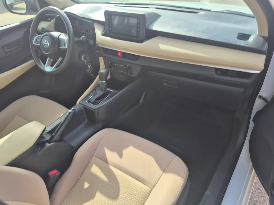 2024 تويوتا Yaris  Y 