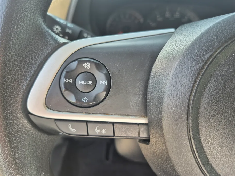 2024 تويوتا Yaris  Y 