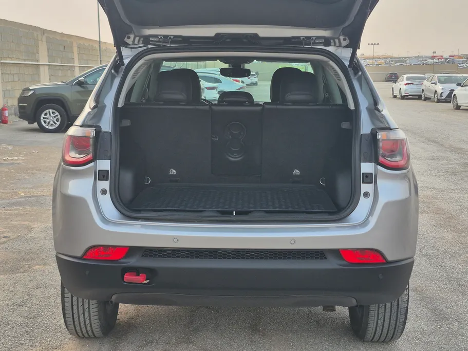 جيب كومباس Trailhawk 2019 