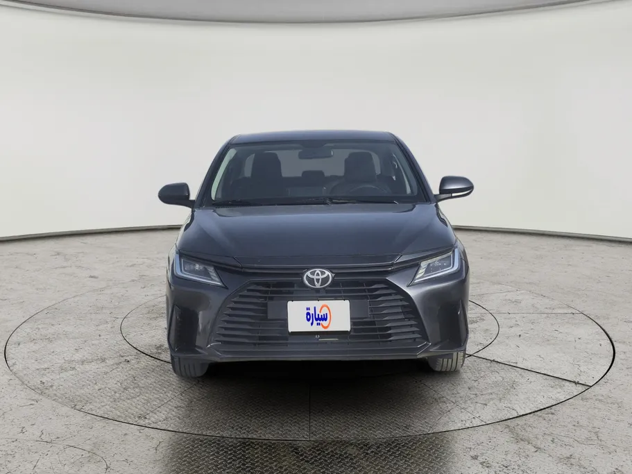 2023 Toyota Yaris  Y 