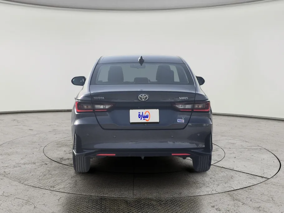 2023 Toyota Yaris  Y 