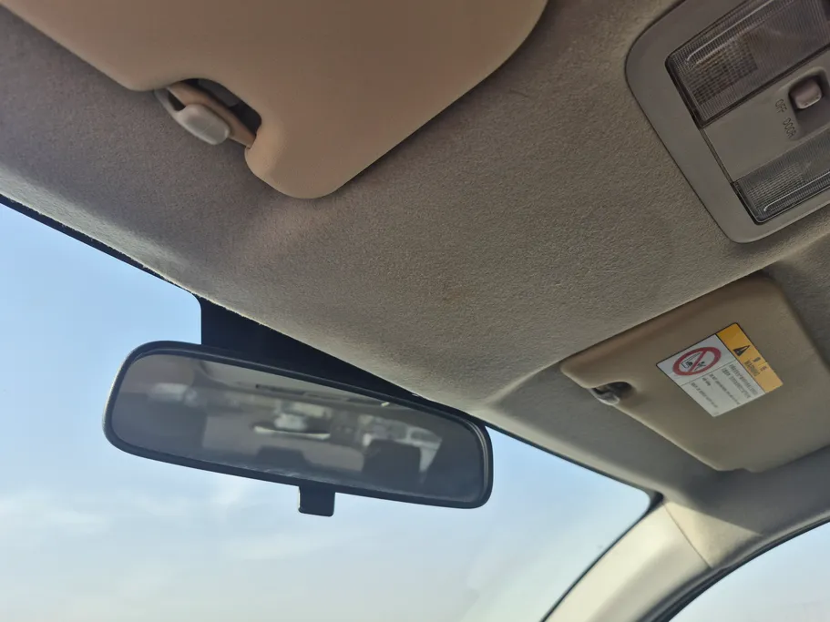 2023 Toyota Yaris  Y 