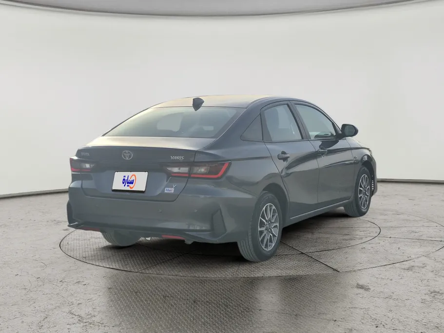 تويوتا يارس Y 2024 