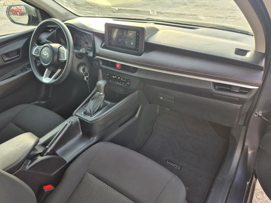 تويوتا يارس Y 2024 