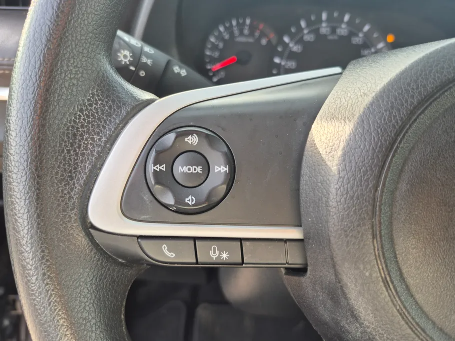 تويوتا يارس Y 2024 