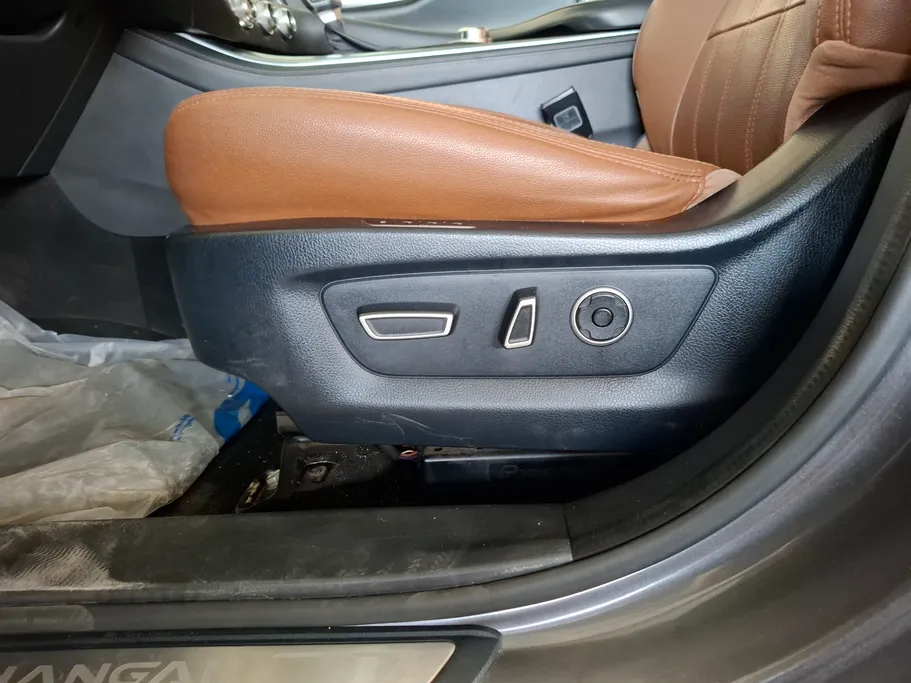 2021 Changan CS95 Royal 