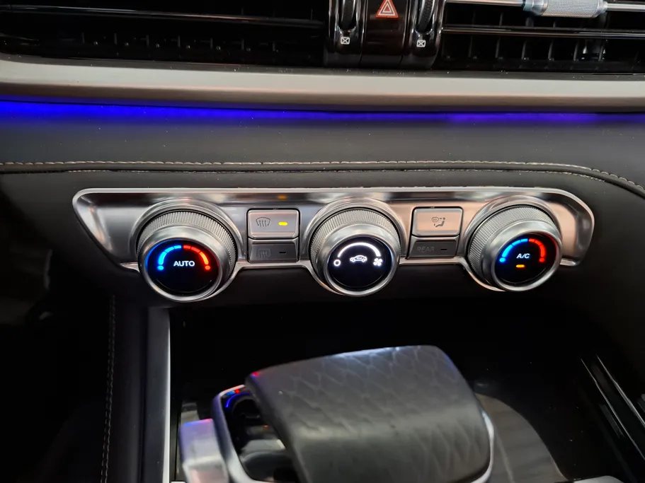 2021 Changan CS95 Royal 