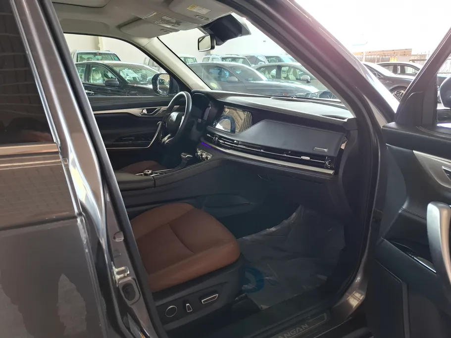 2021 Changan CS95 Royal 