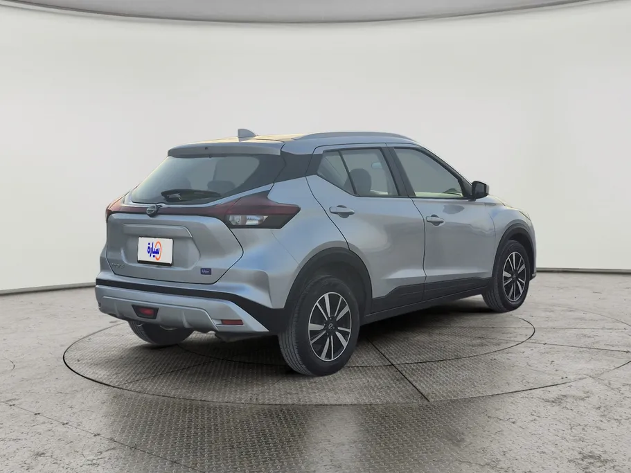 2024 Nissan Kicks S 