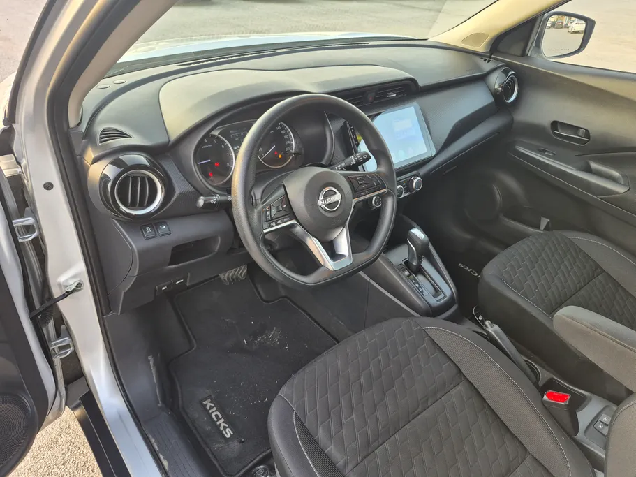 2024 Nissan Kicks S 