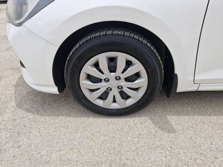 2021 Hyundai Accent Smart 