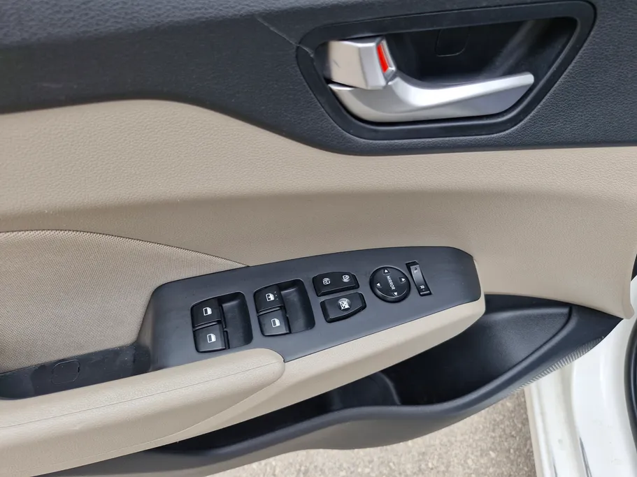 2021 Hyundai Accent Smart 