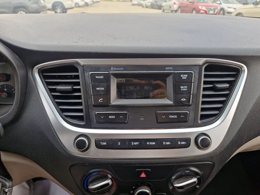 2021 Hyundai Accent Smart 