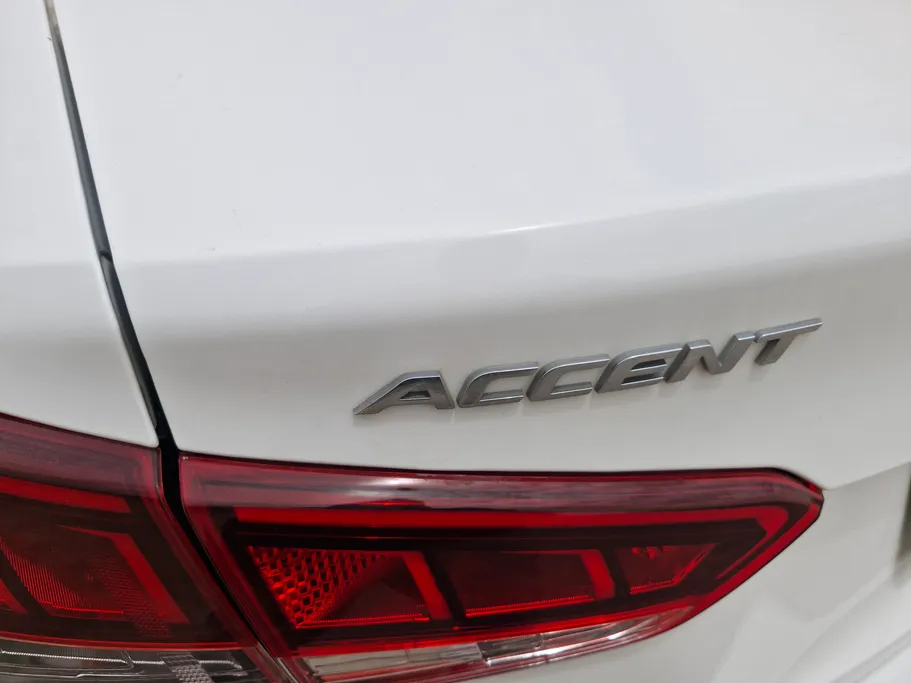 2021 Hyundai Accent Smart 