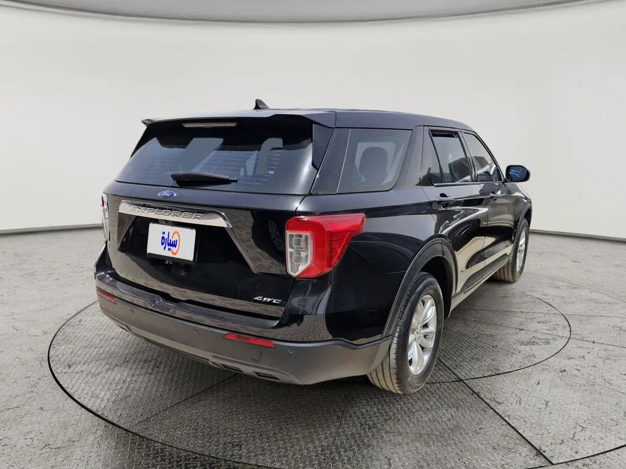 2021 Ford Explorer Standard 