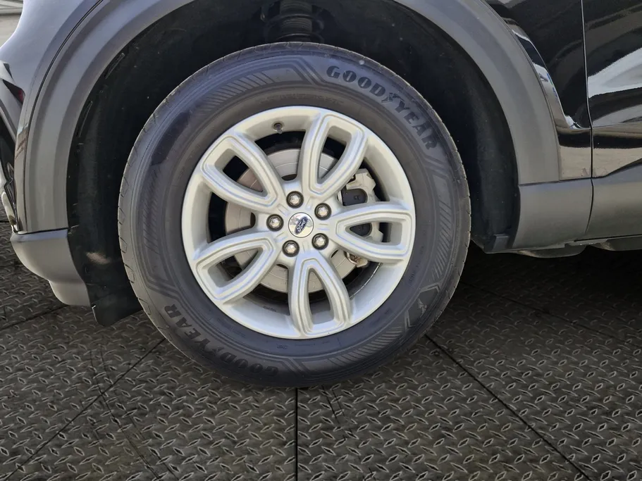 2021 Ford Explorer Standard 