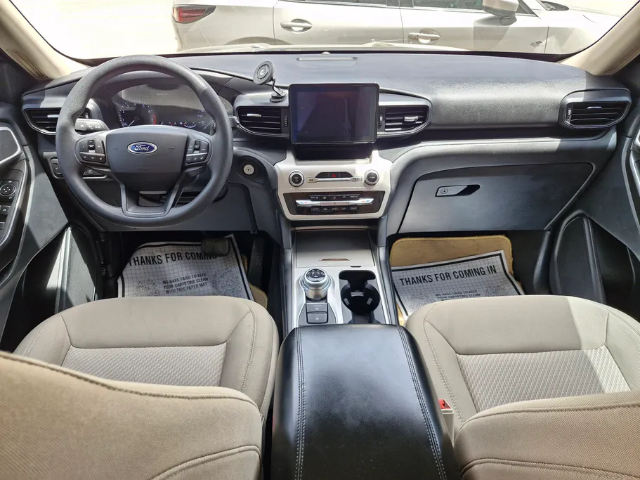 2021 Ford Explorer Standard 